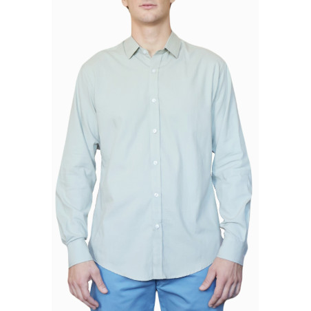 Camisa clásica liviana