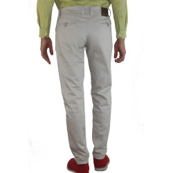 Pantalón para hombre slim fit corte casual