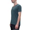 Camiseta para hombre cuello V profundo unicolor slim fit