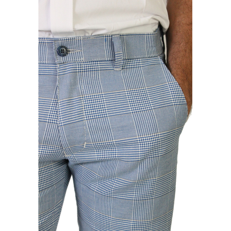 Pantalón veraniego slim a cuadros