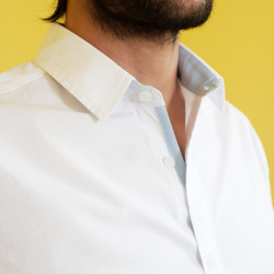 Camisa detalle contraste